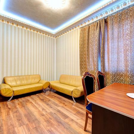 Hotel Kiev Lomakin المظهر الخارجي الصورة